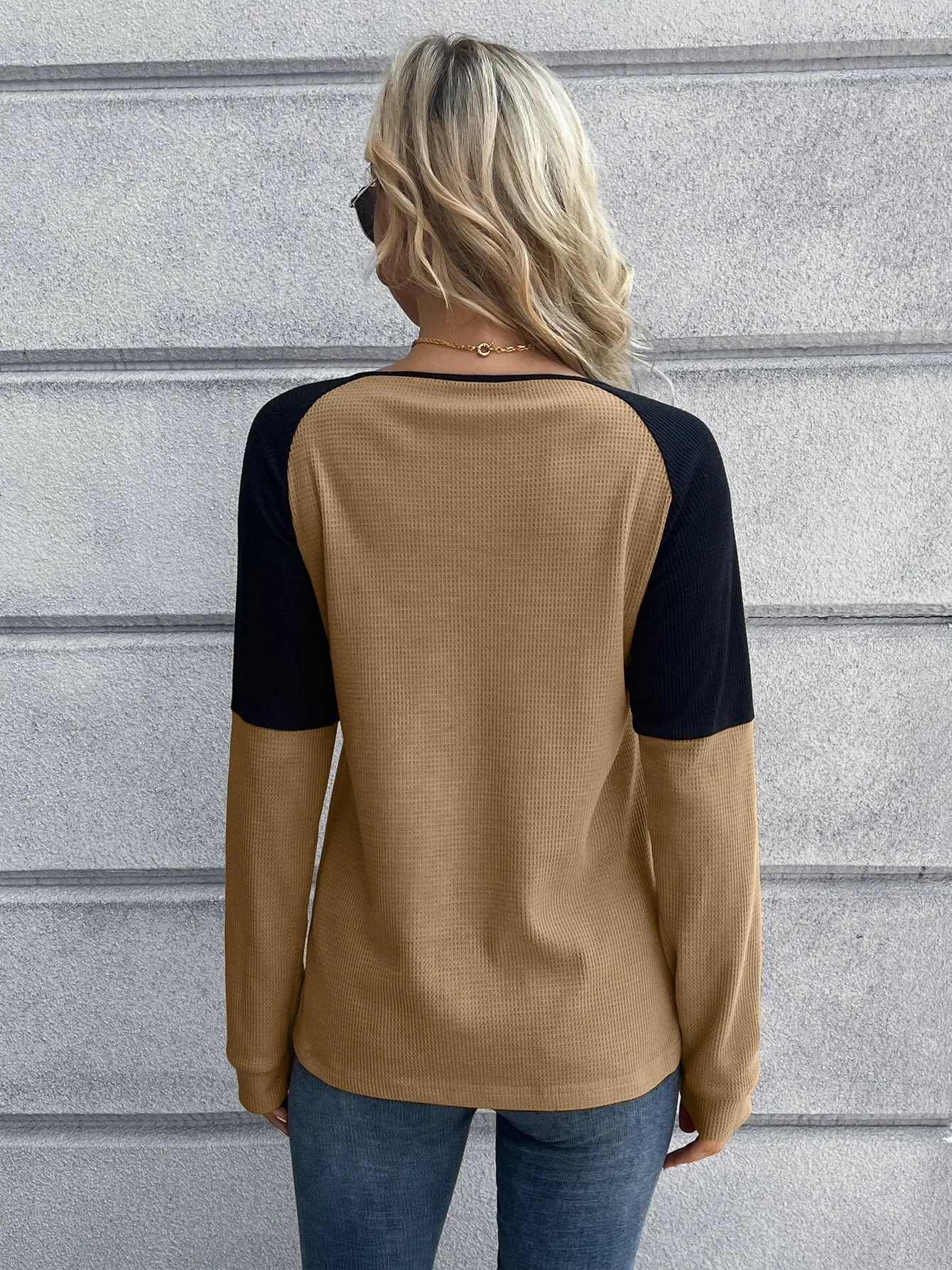 Contrast Buttoned Round Neck Raglan Sleeve Top