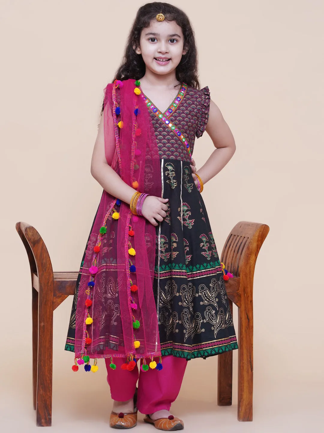 Girls Black Foil Printed Kurta With Trouser & With Duppta