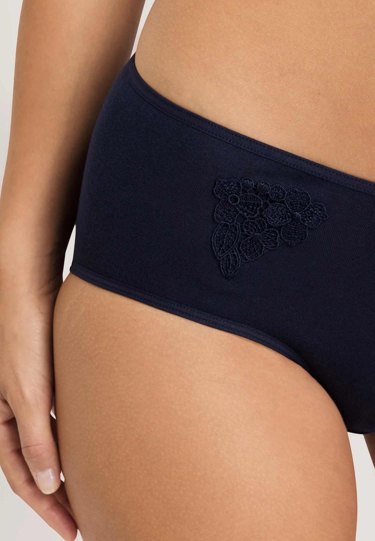 Michelle Full Brief | Deep Navy 70945-1610