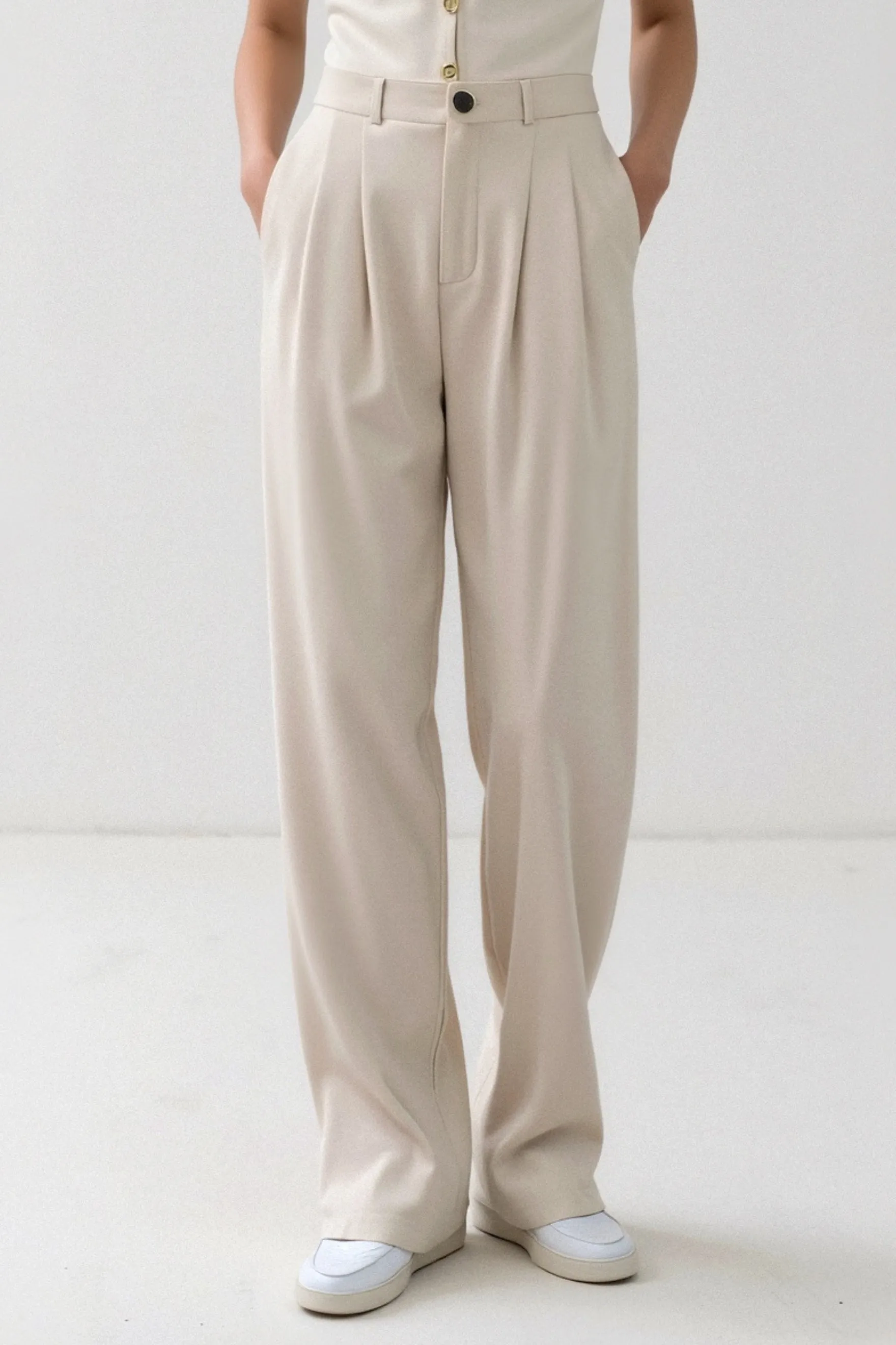 Old Money Solid Button Front High Waist Plicated Pants