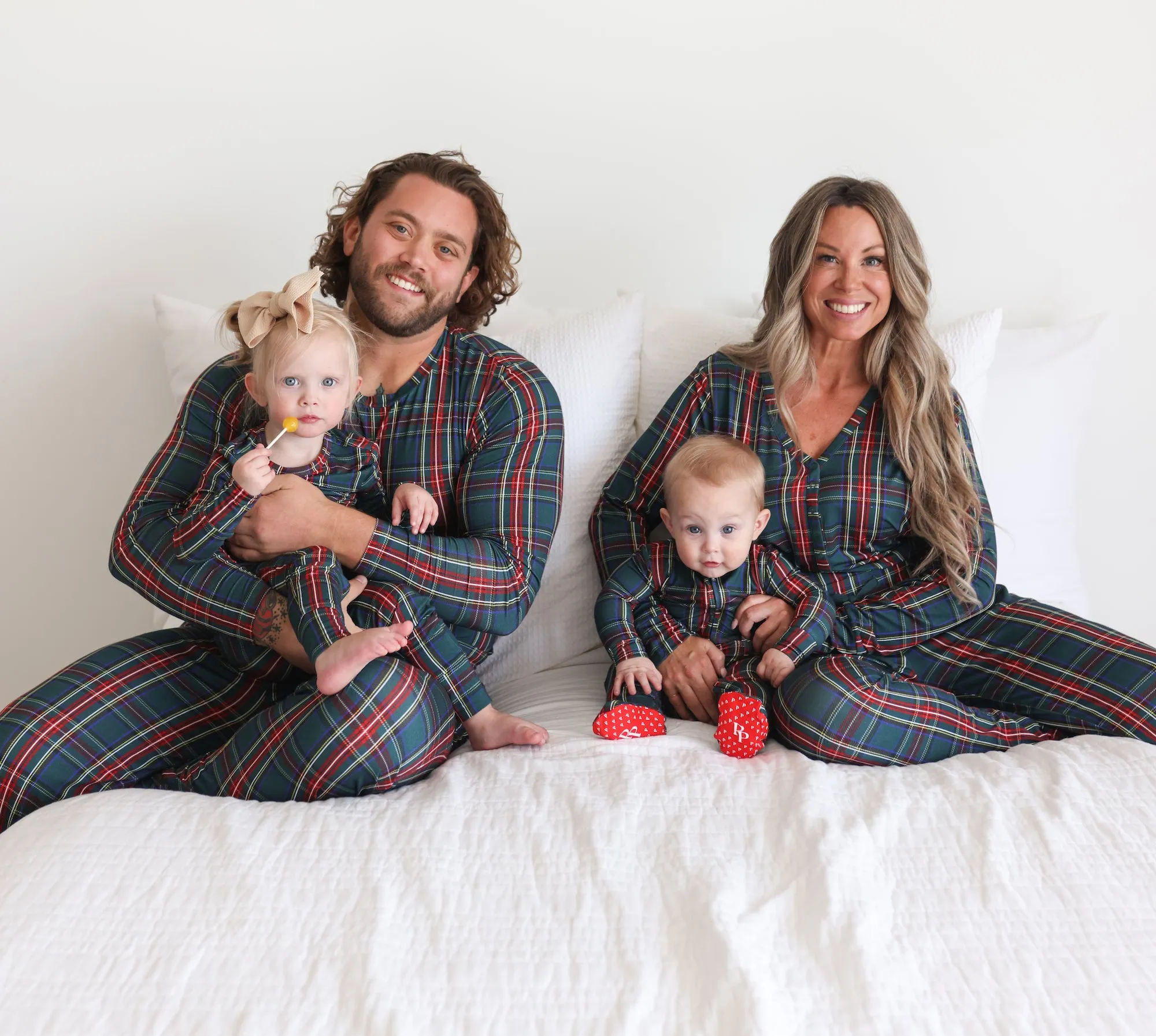 Posh Peanut ~ Men Long Sleeve Pajama Set ~ Tartan Plaid