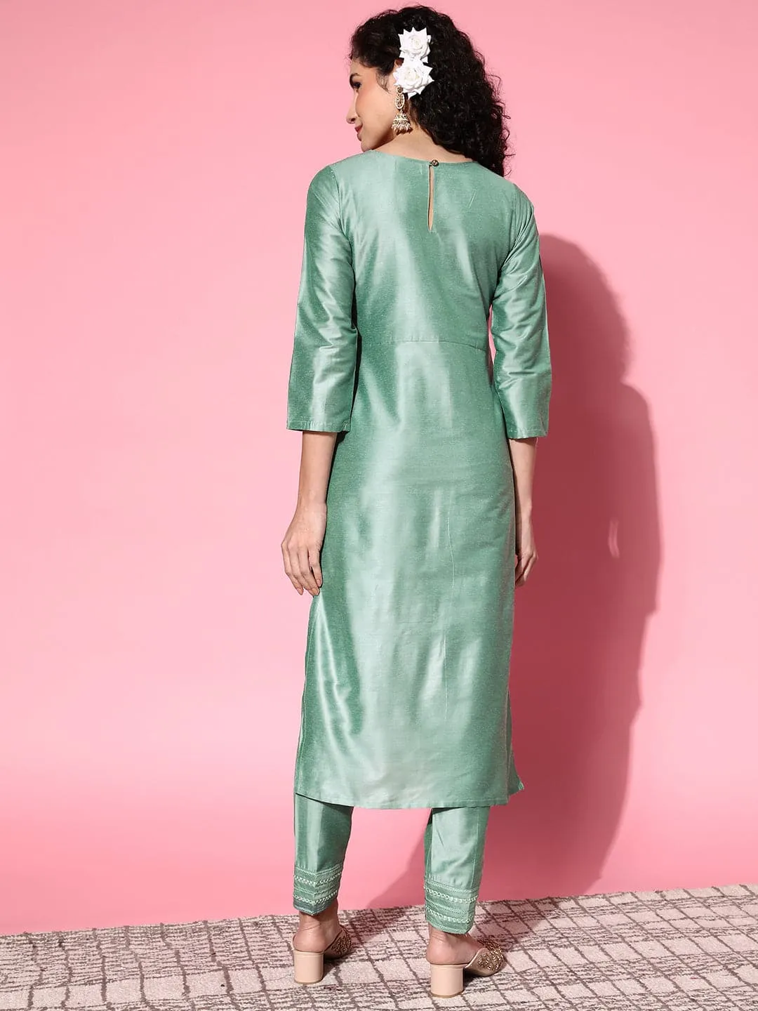 Women Green Mirror Embroidered Kurta With Pants